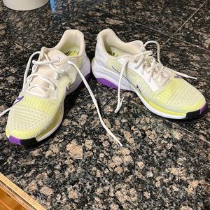 Never worn nike zoomx sneakers